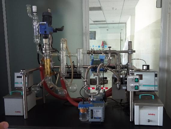 实验室短程薄膜蒸馏KDL2